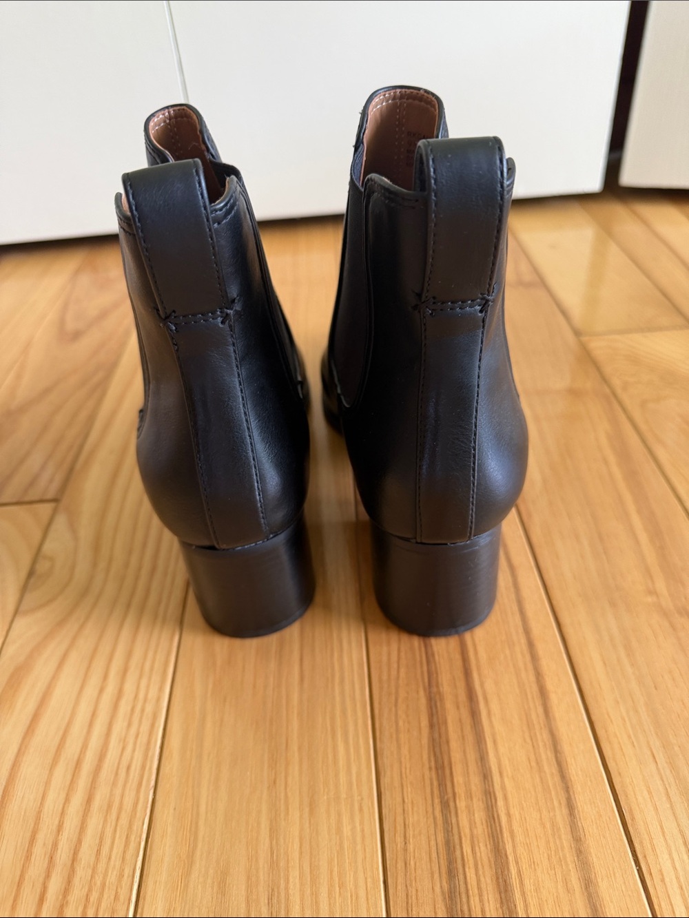 Classic Black Chelsea Ankle Boots - Women's Slip-On Leather - Picture 4 of 7